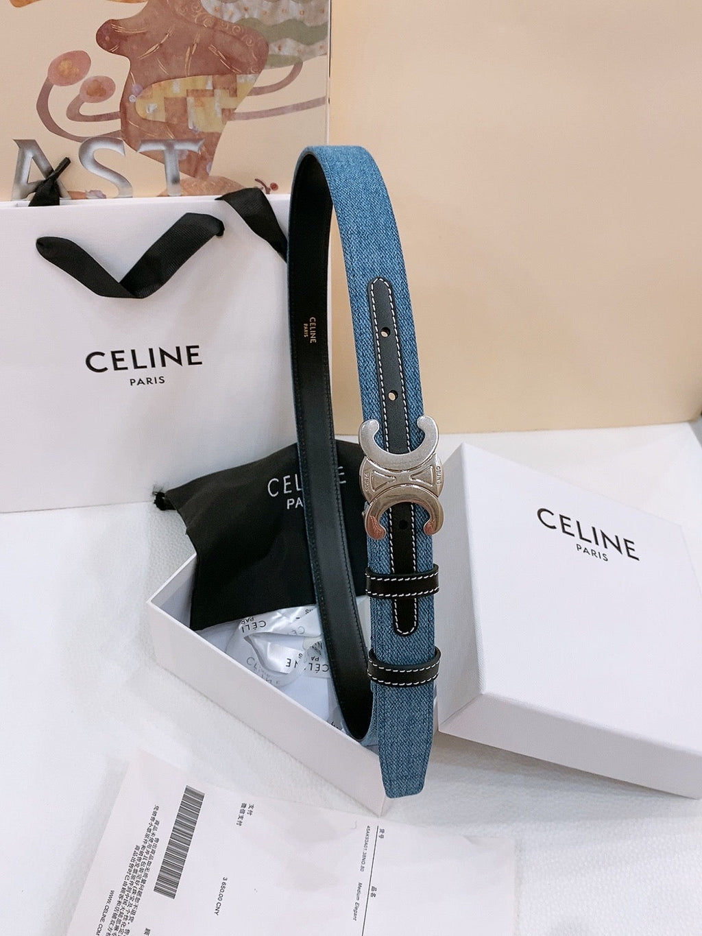 CELINE 25S BELT TRIOMPHE TAURILLON 25MM IN BLACK CALFSKIN AND DENIM 558343